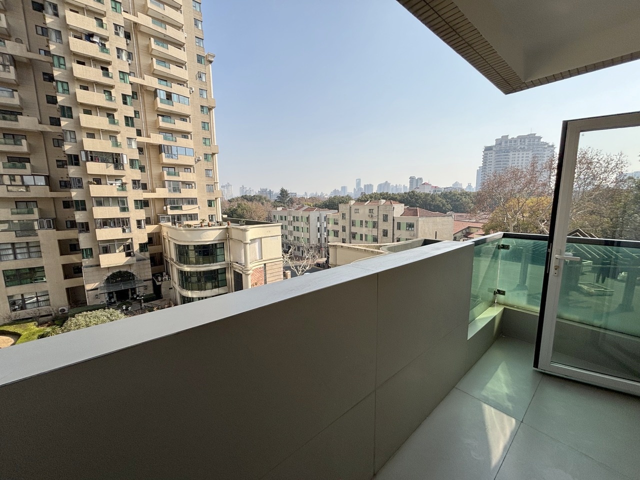 上海鸿艺豪苑二手房房源图片