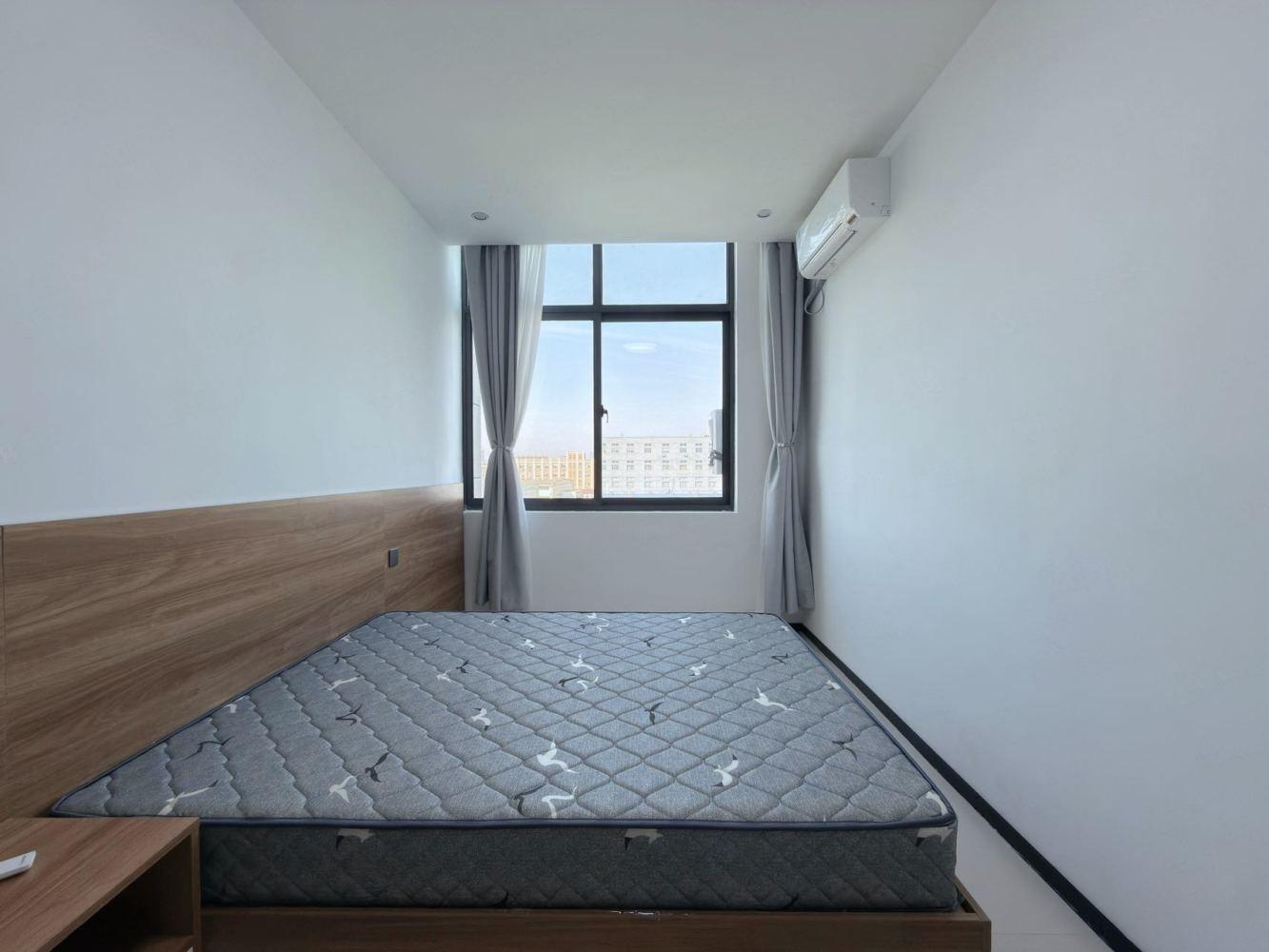 上海富联二路55弄4号楼二手房房源图片