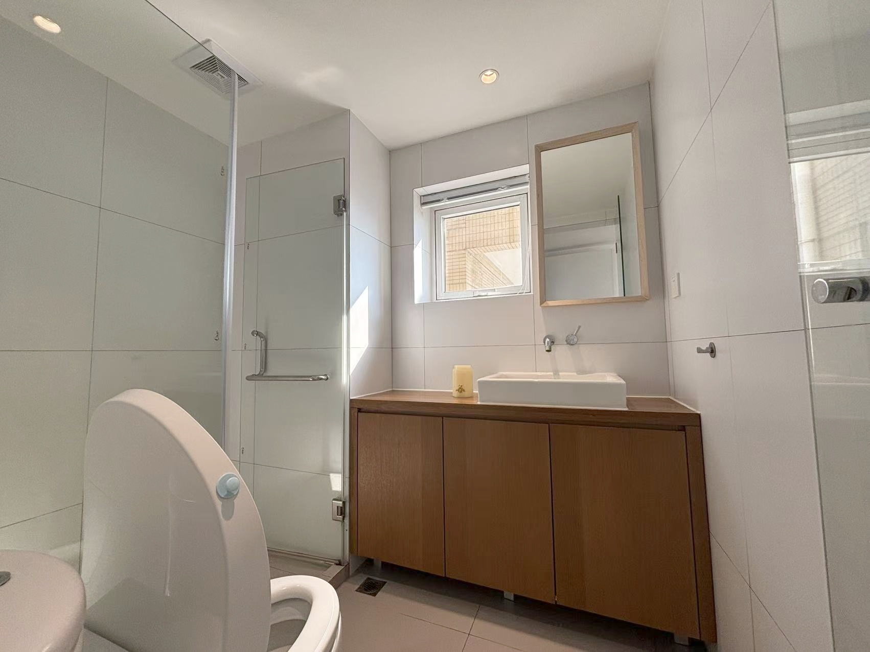 上海鸿艺豪苑二手房房源图片