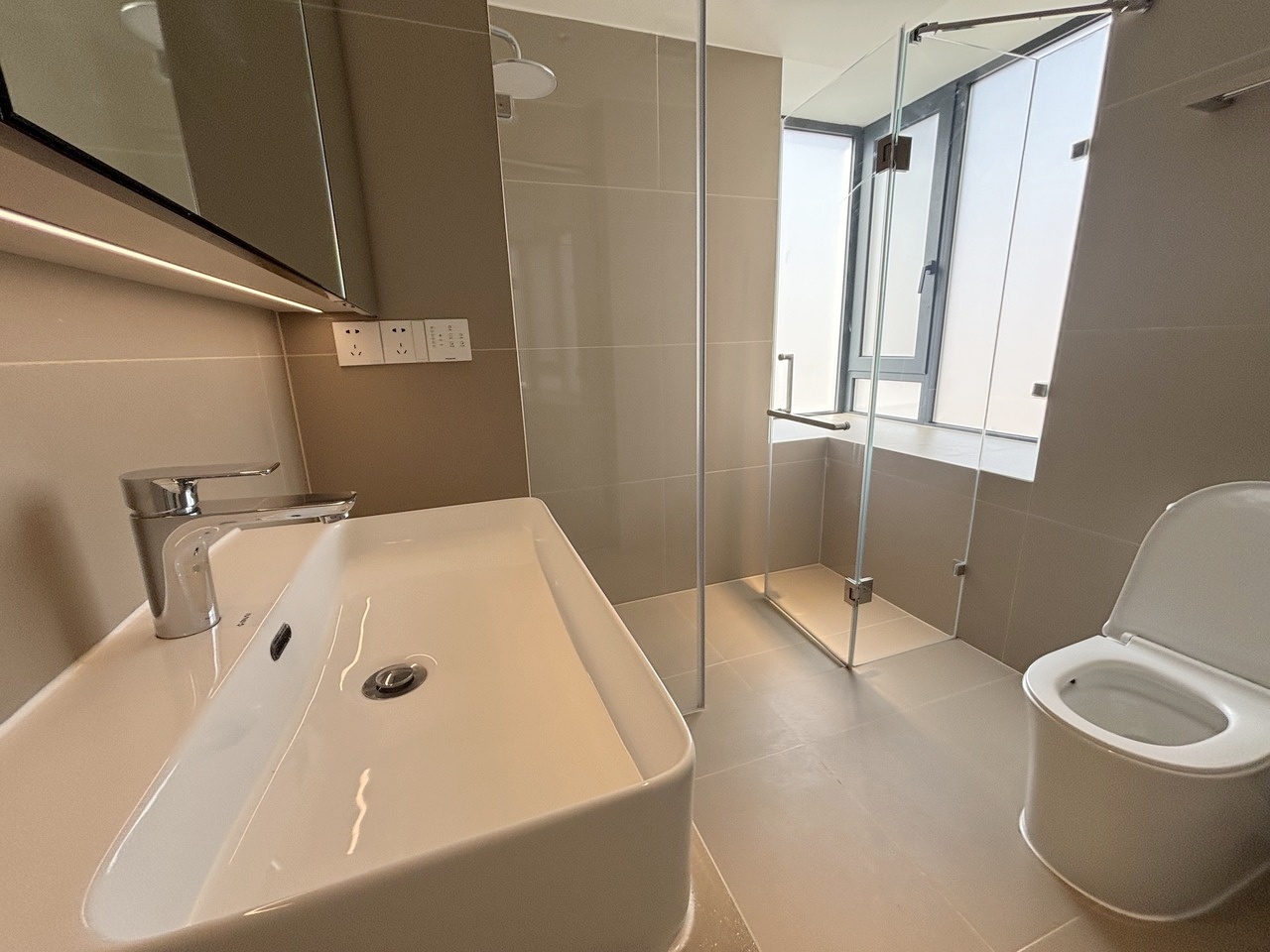 上海淡水湾花园(一期)二手房房源图片