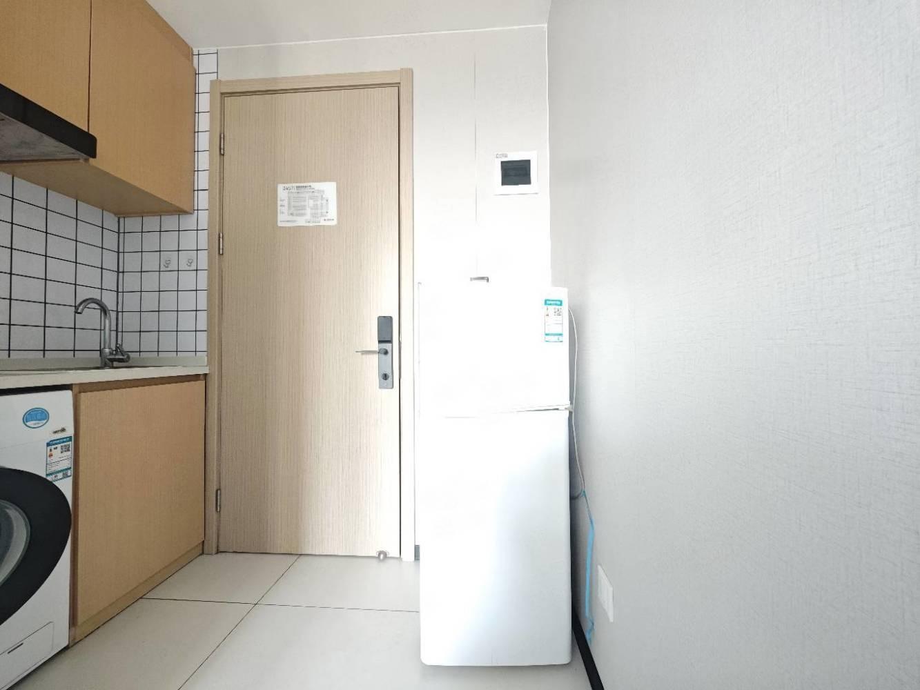 上海兰溪路205,207,219号小区二手房房源图片