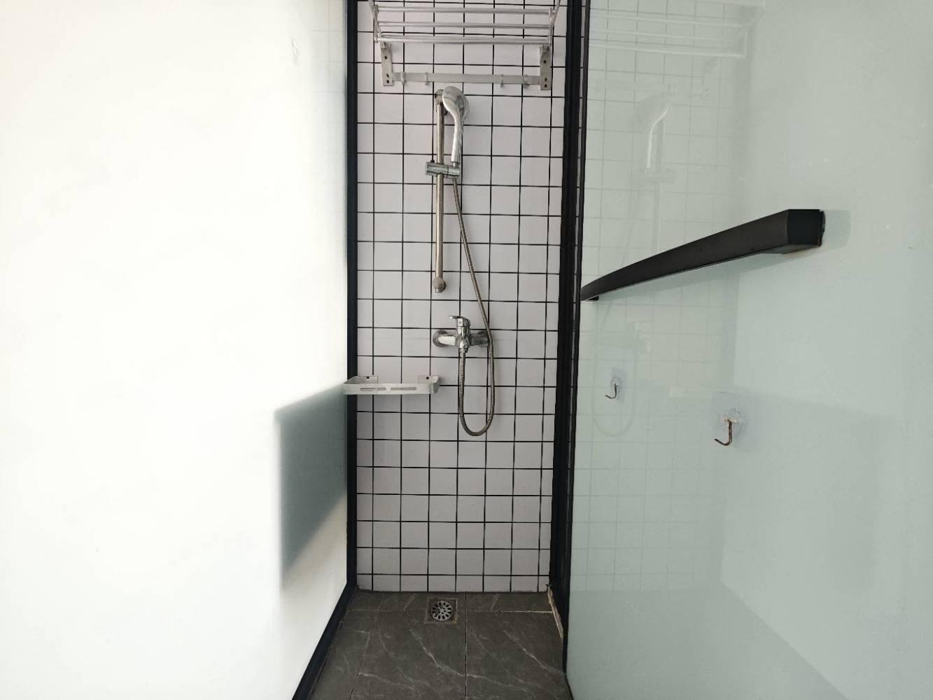 上海兰溪路205,207,219号小区二手房房源图片