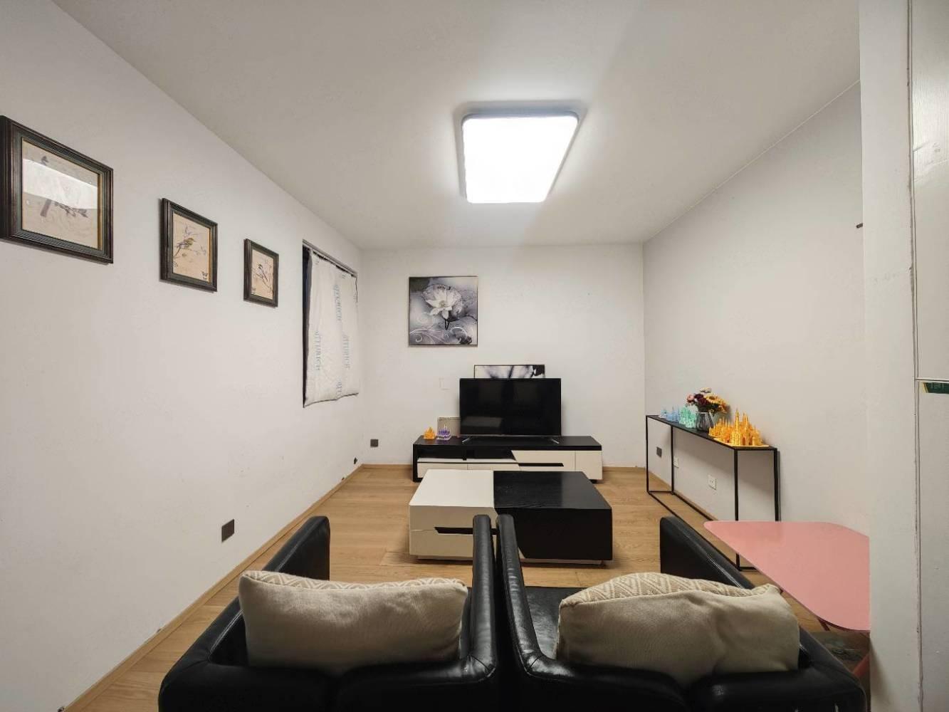 上海桃园新城汇枫公寓二手房房源图片