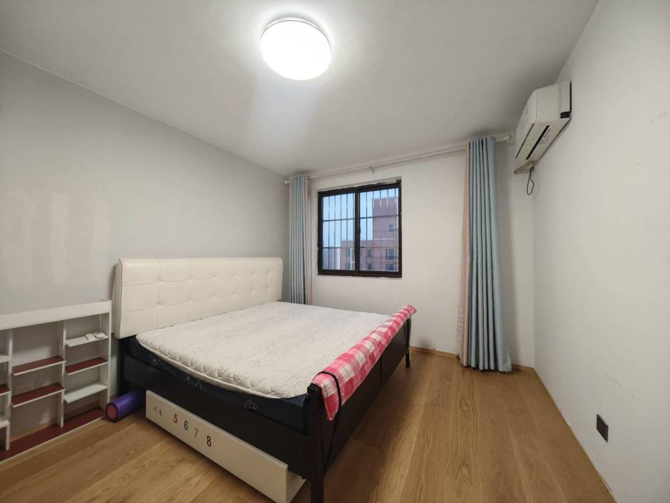 上海桃园新城汇枫公寓二手房房源图片