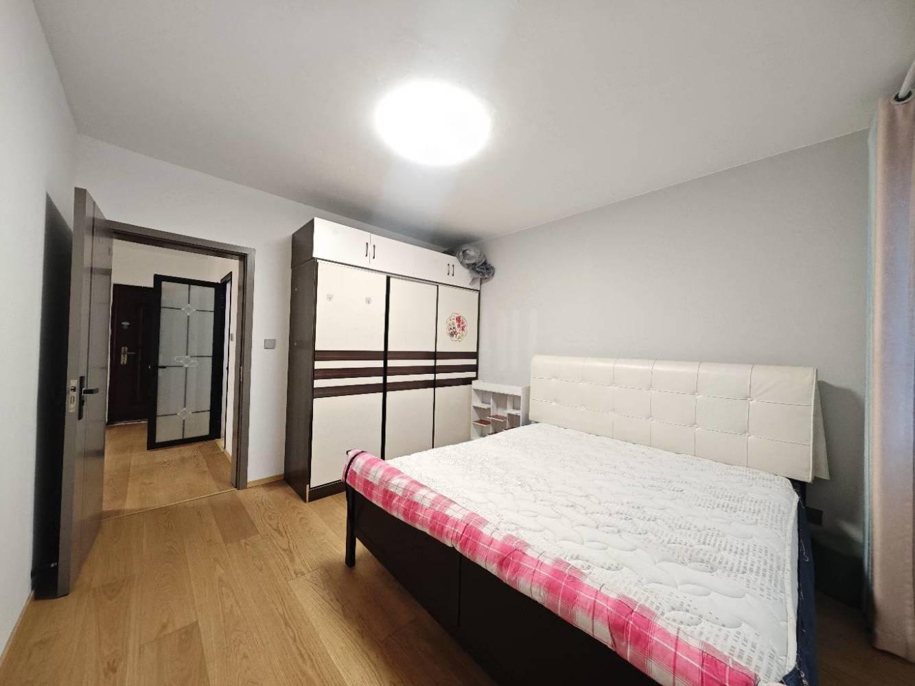 上海桃园新城汇枫公寓二手房房源图片