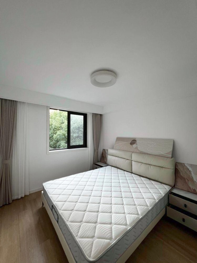 上海总统公寓二手房房源图片