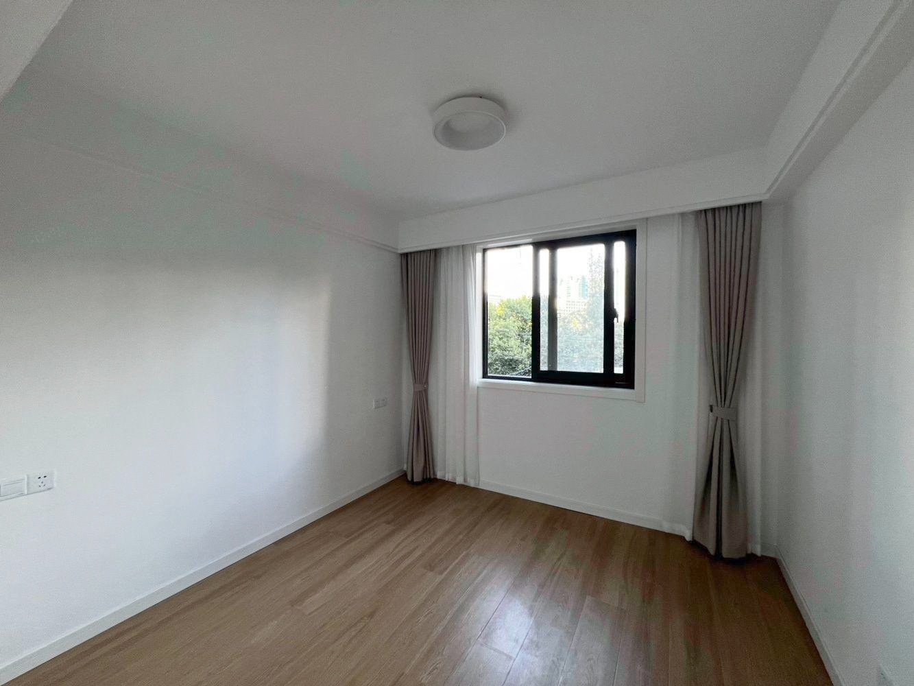 上海总统公寓二手房房源图片