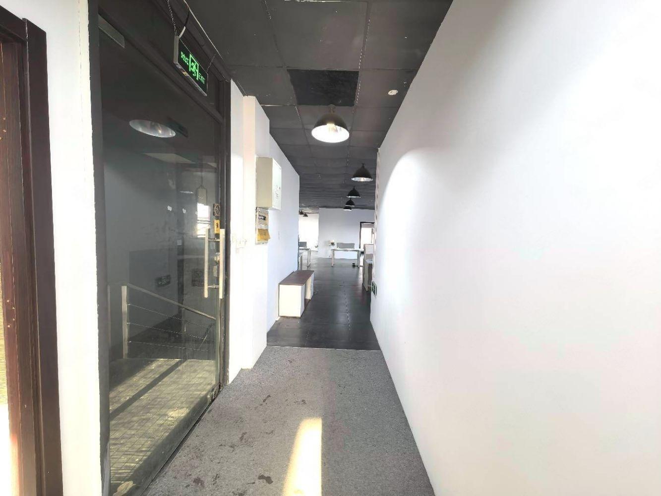 上海金桥谷创意园二手房房源图片