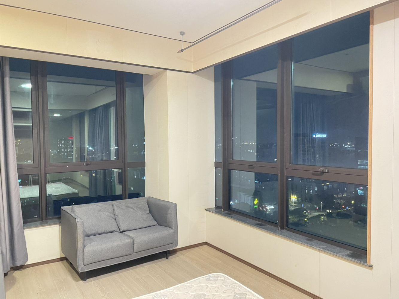 上海旺座新天地二手房房源图片