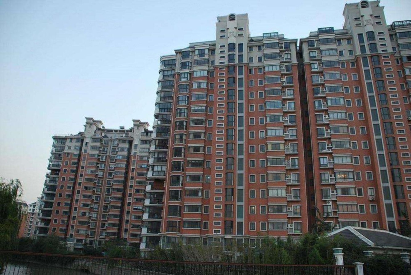 上海恒都广场二手房房源图片