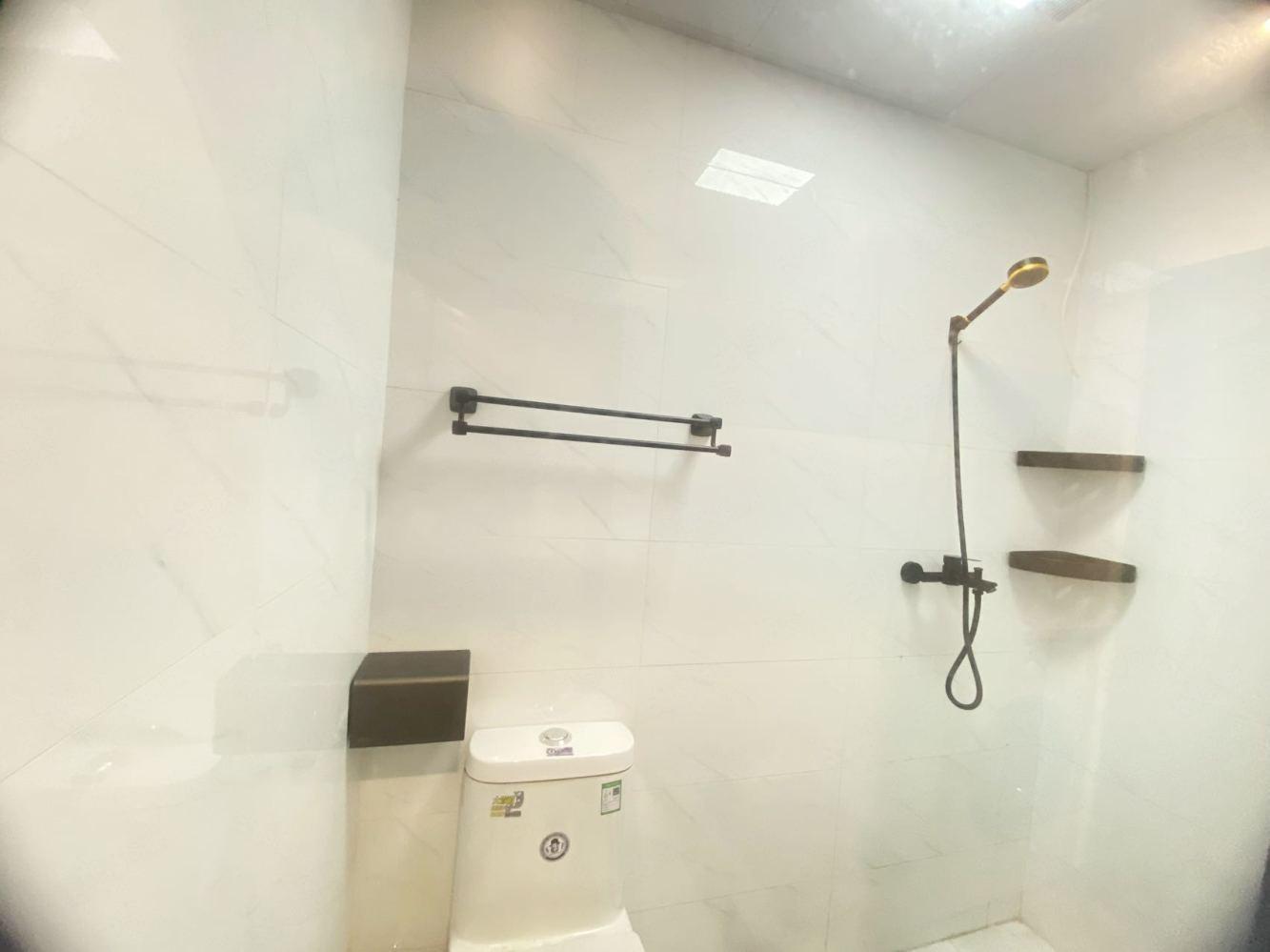 上海中春路2100号二手房房源图片