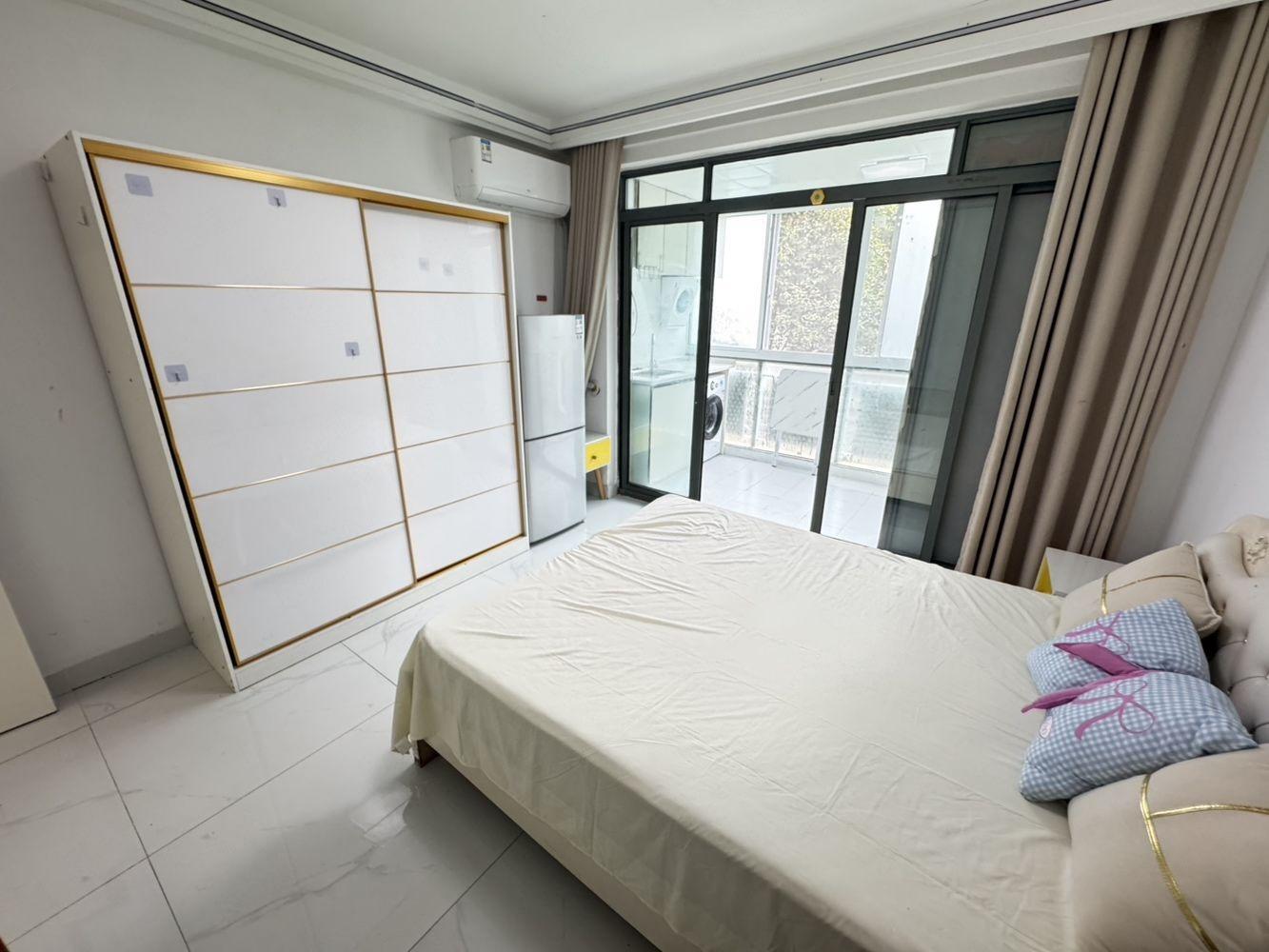 上海世博家园四街坊二手房房源图片