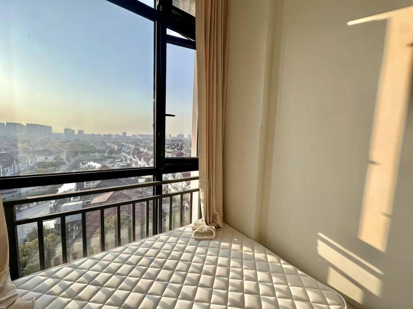 上海新凤中路1830弄小区二手房房源图片