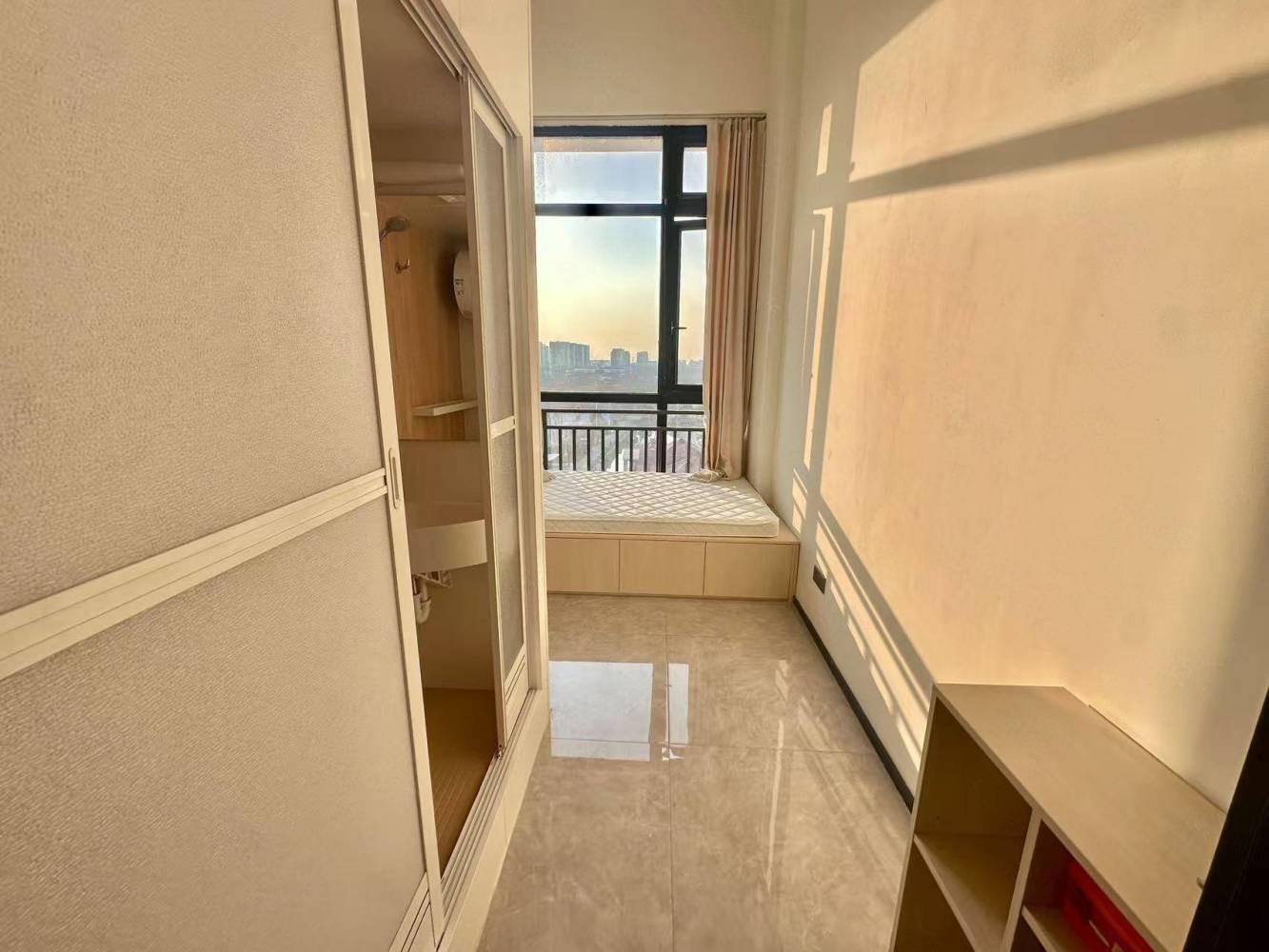 上海新凤中路1830弄小区二手房房源图片