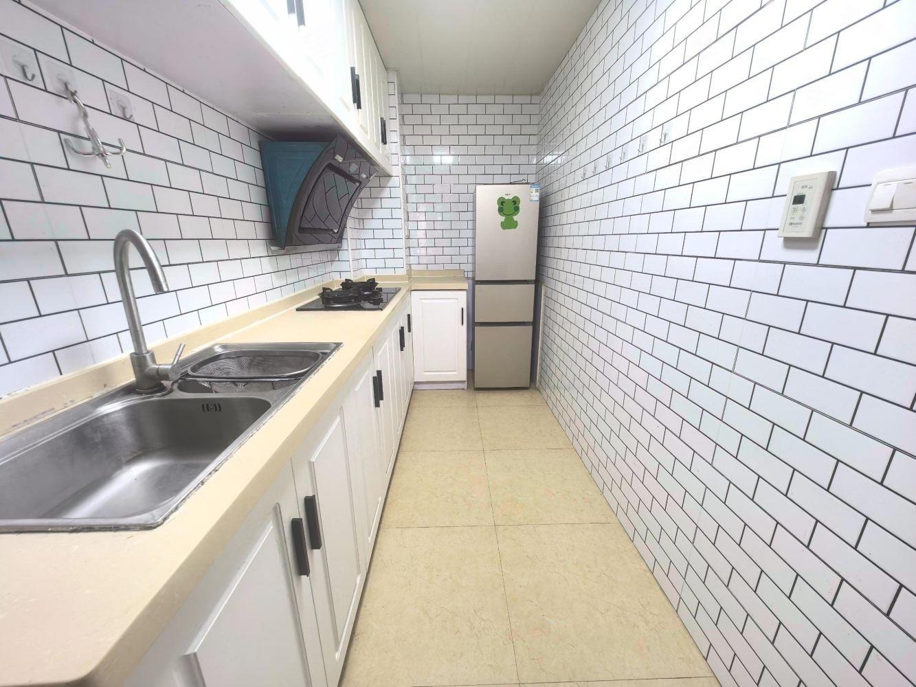 上海徐家汇花园二手房房源图片