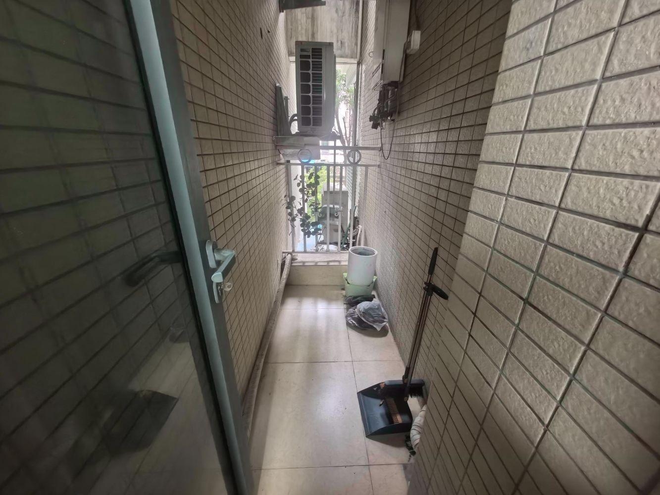 上海徐家汇花园二手房房源图片