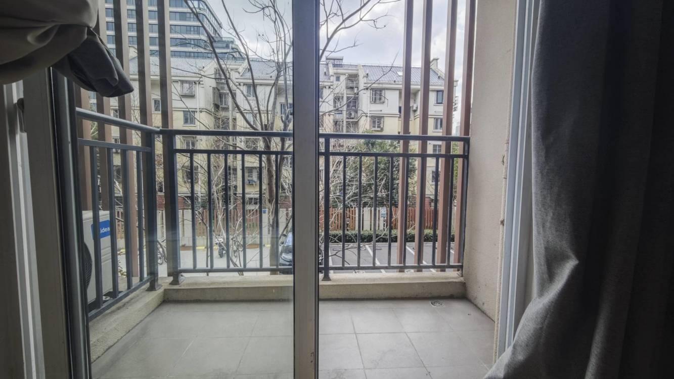 上海环镇南路1599弄二手房房源图片