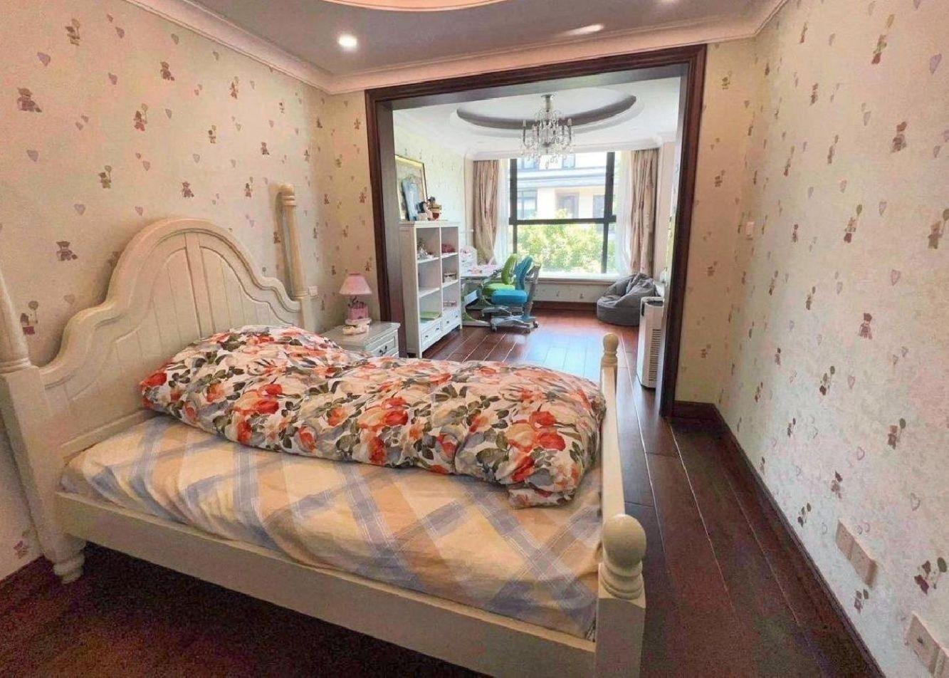 上海梧桐城邦(四期别墅)二手房房源图片