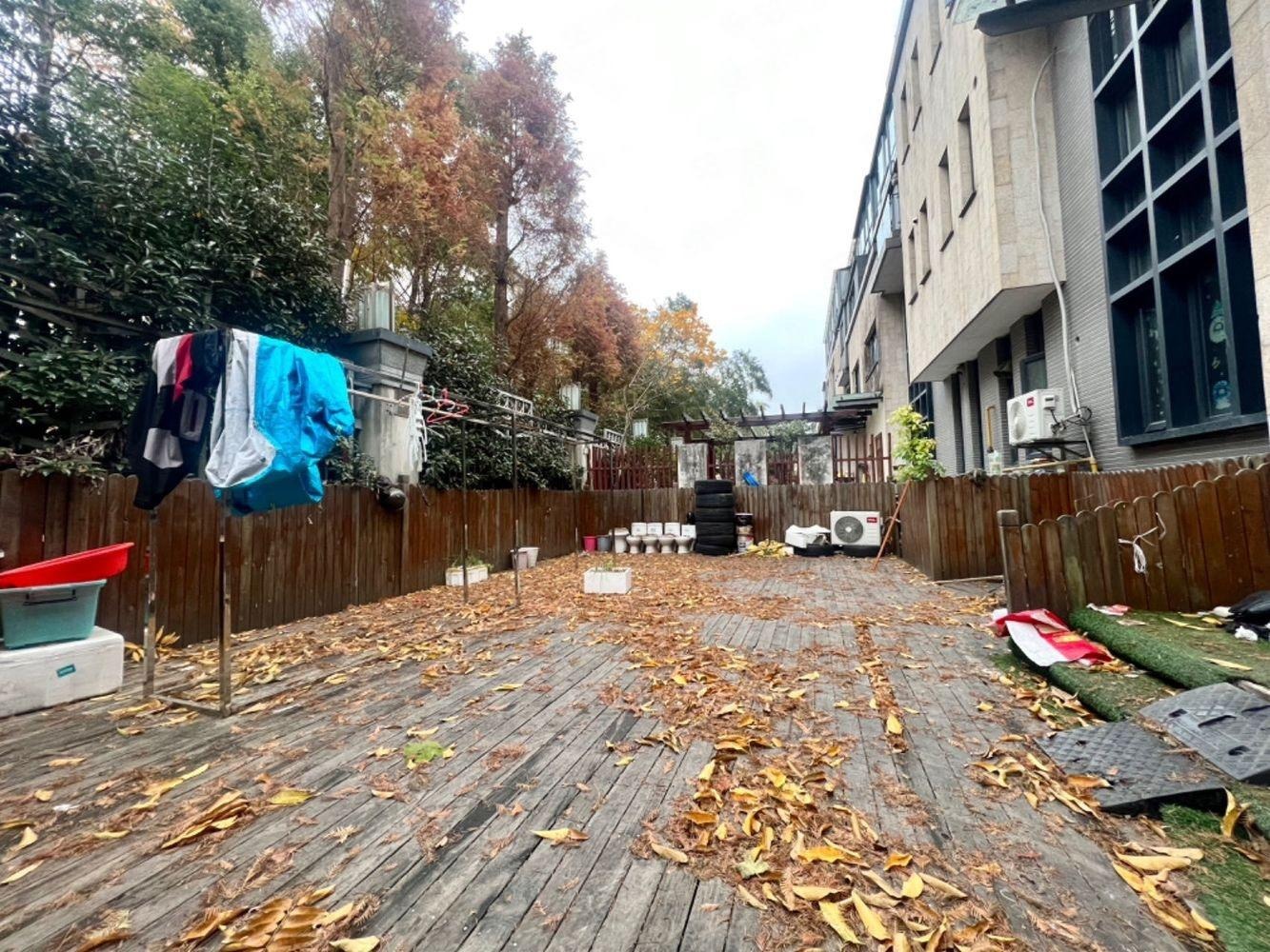 上海梧桐城邦(四期别墅)二手房房源图片