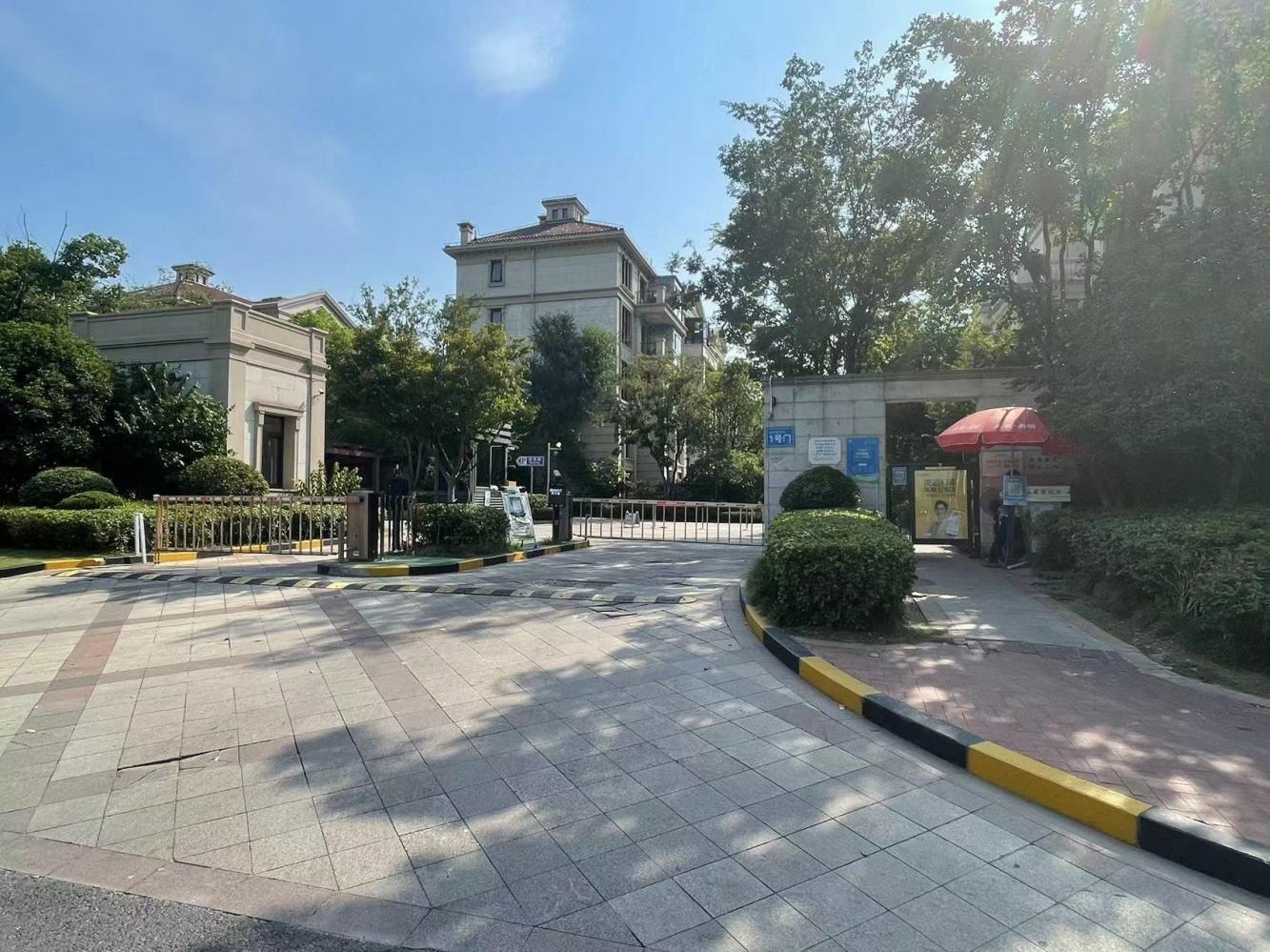 上海正荣国领别墅二手房房源图片