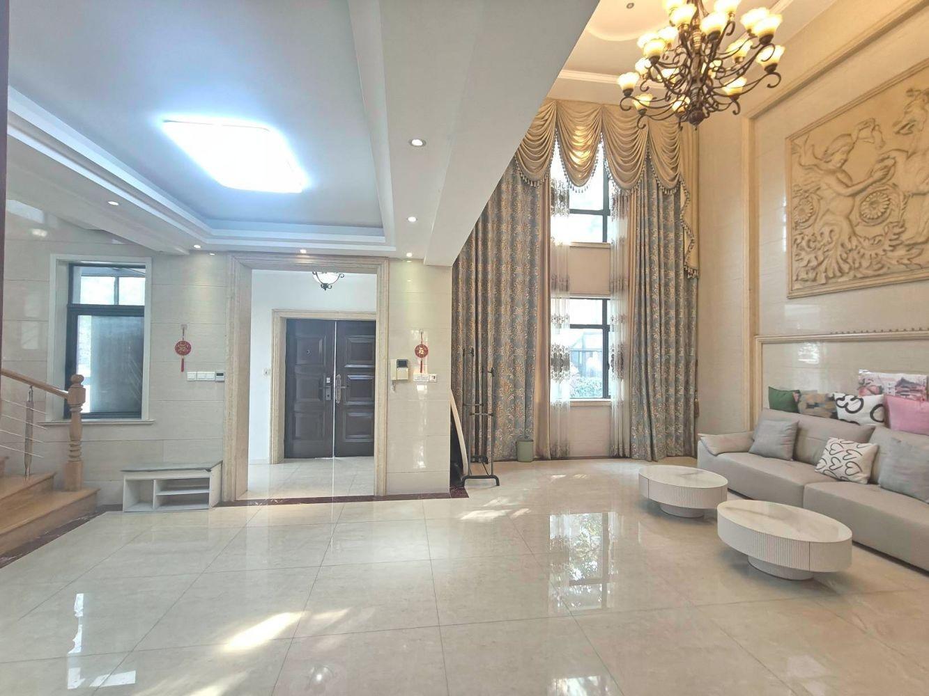 上海英伦美墅馆二手房房源图片