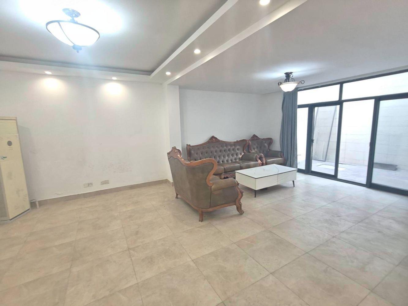 上海英伦美墅馆二手房房源图片