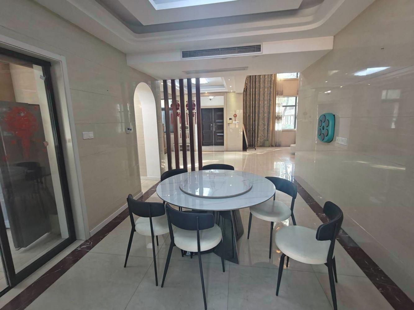 上海英伦美墅馆二手房房源图片