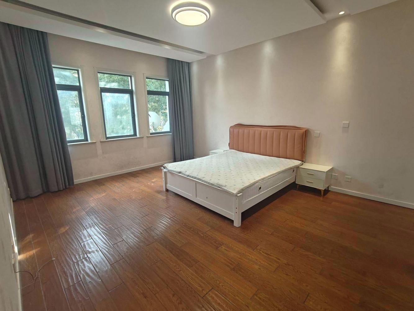 上海英伦美墅馆二手房房源图片