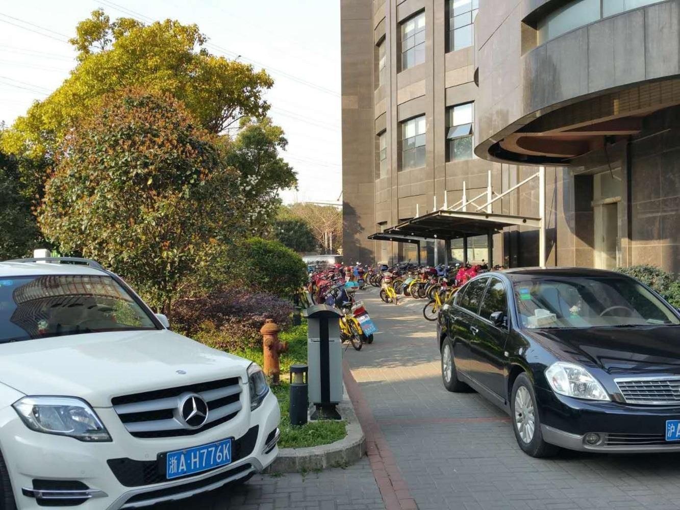 上海碧云公馆二手房房源图片