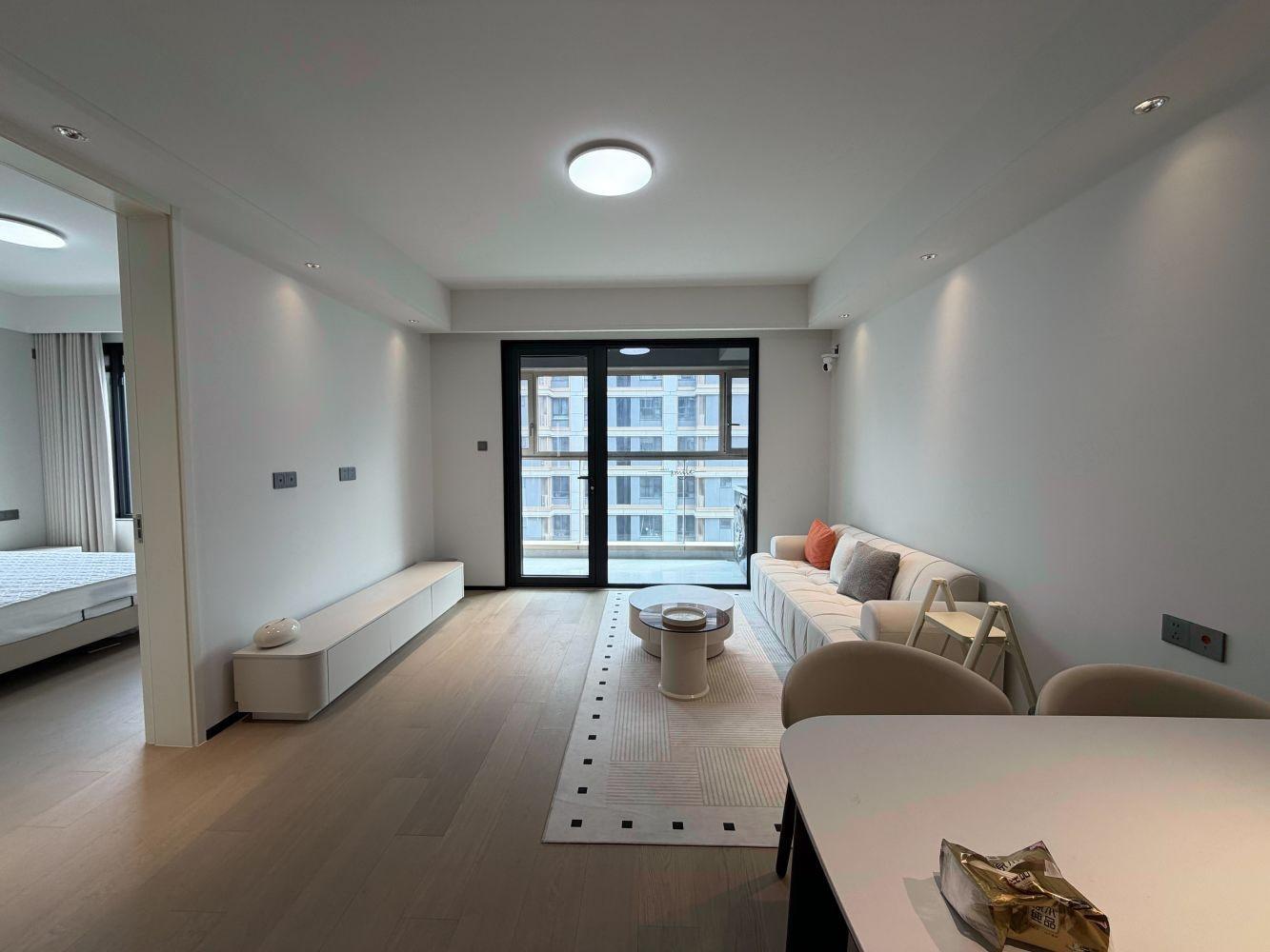 上海徐家汇花园二手房房源图片