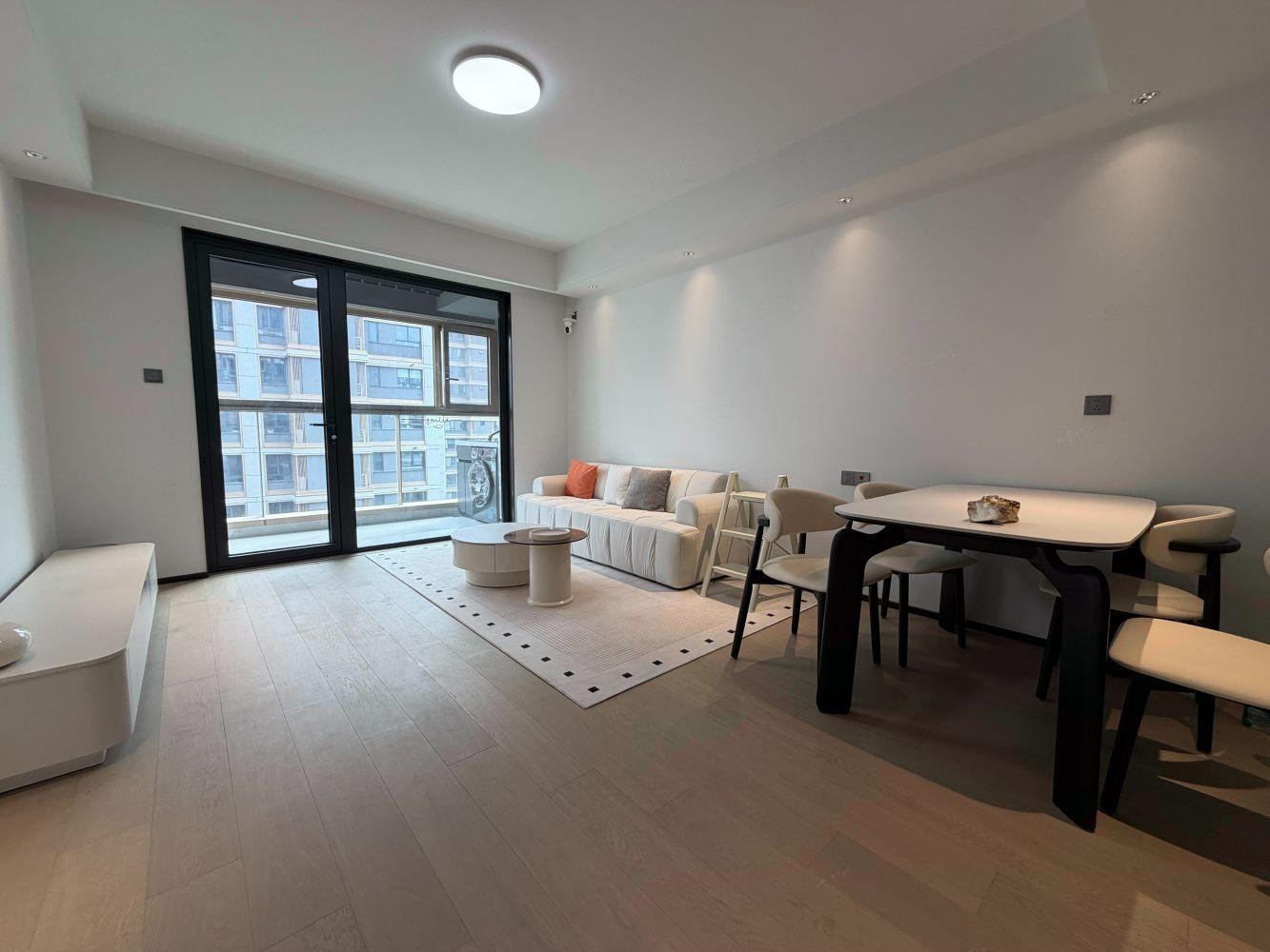 上海徐家汇花园二手房房源图片