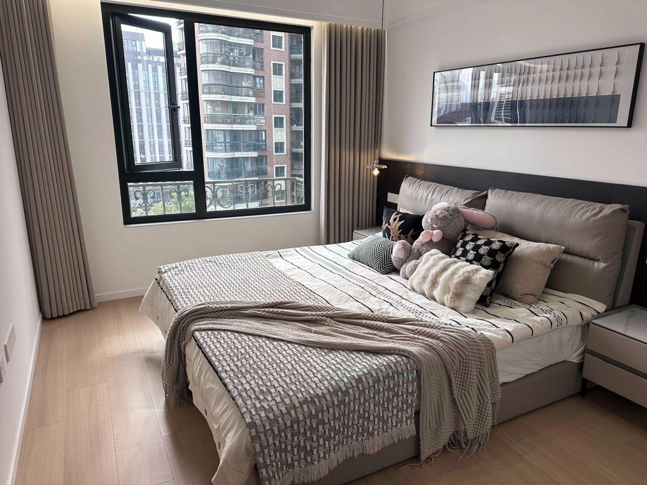 上海徐家汇花园二手房房源图片