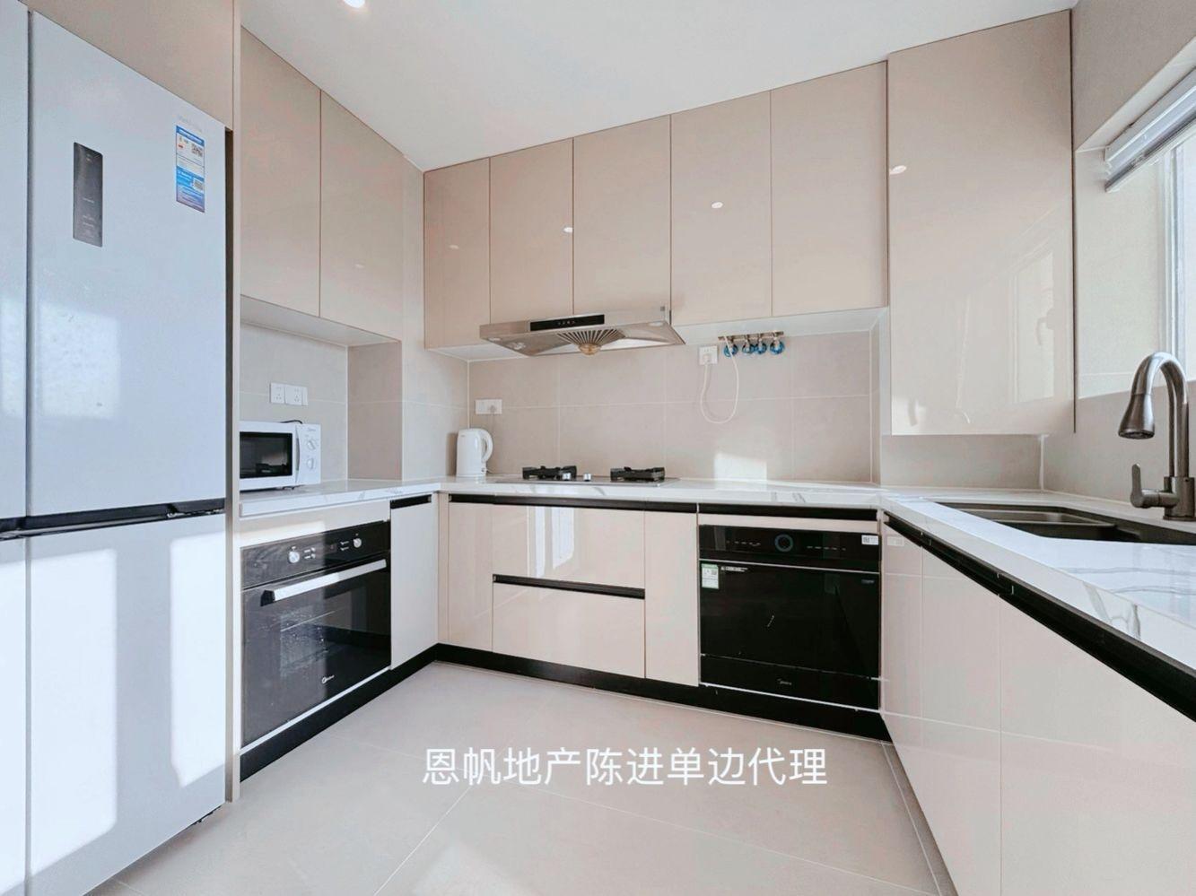 上海公安住宅小区二手房房源图片