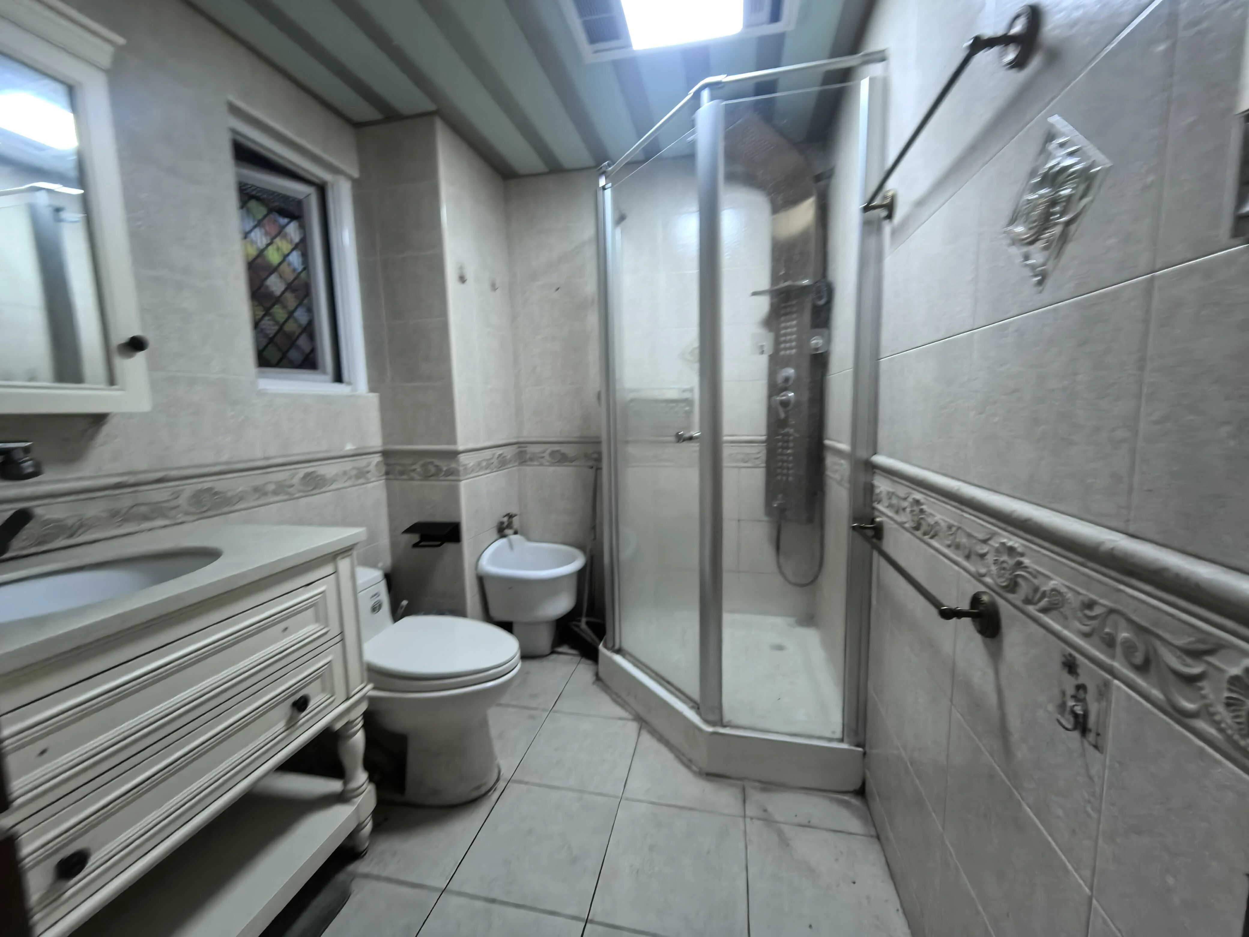 上海威海苑二手房房源图片