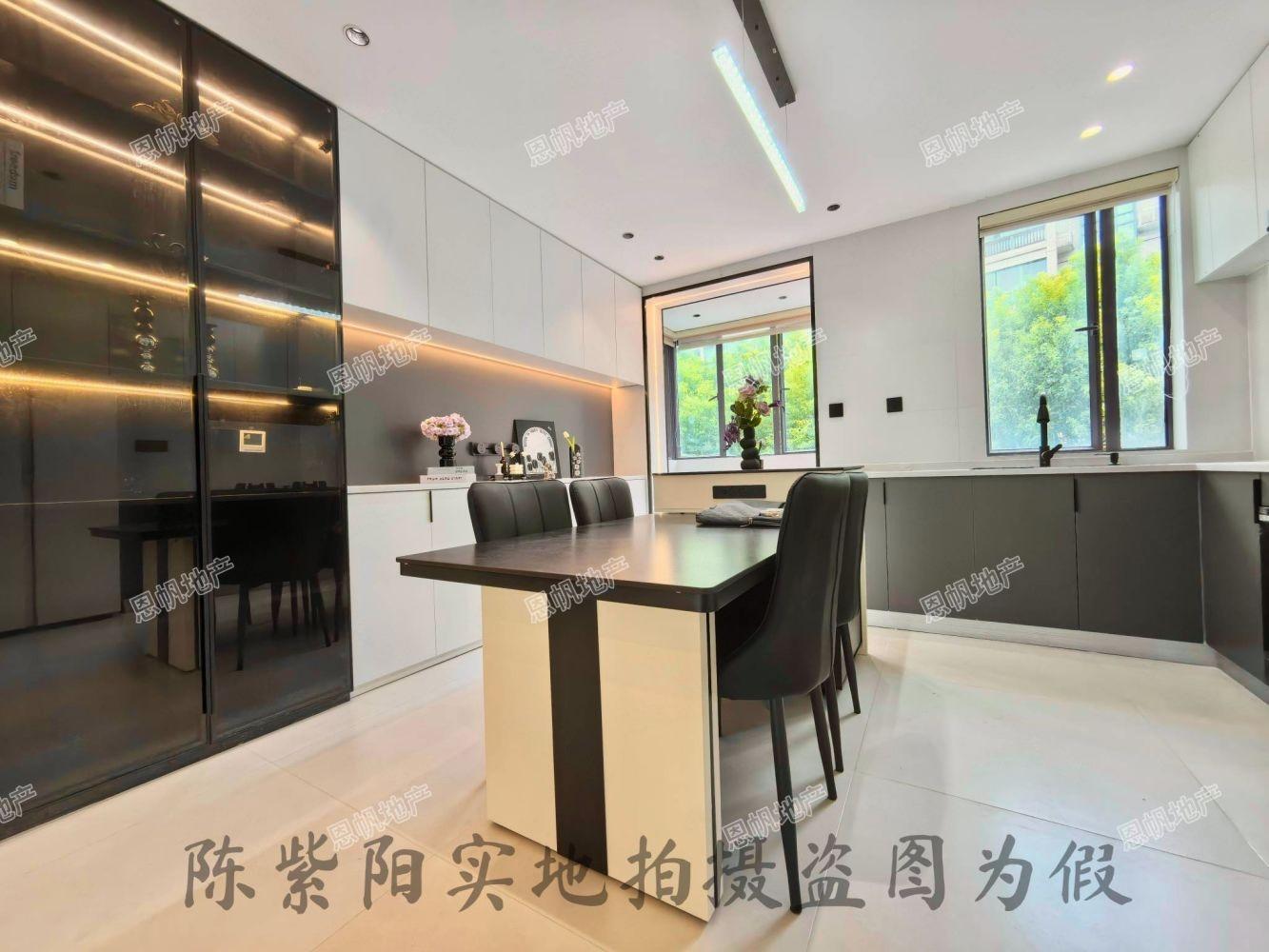 上海长春新苑二手房房源图片