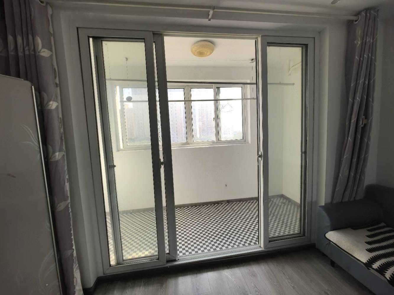 上海汇丰荷苑(二期)二手房房源图片