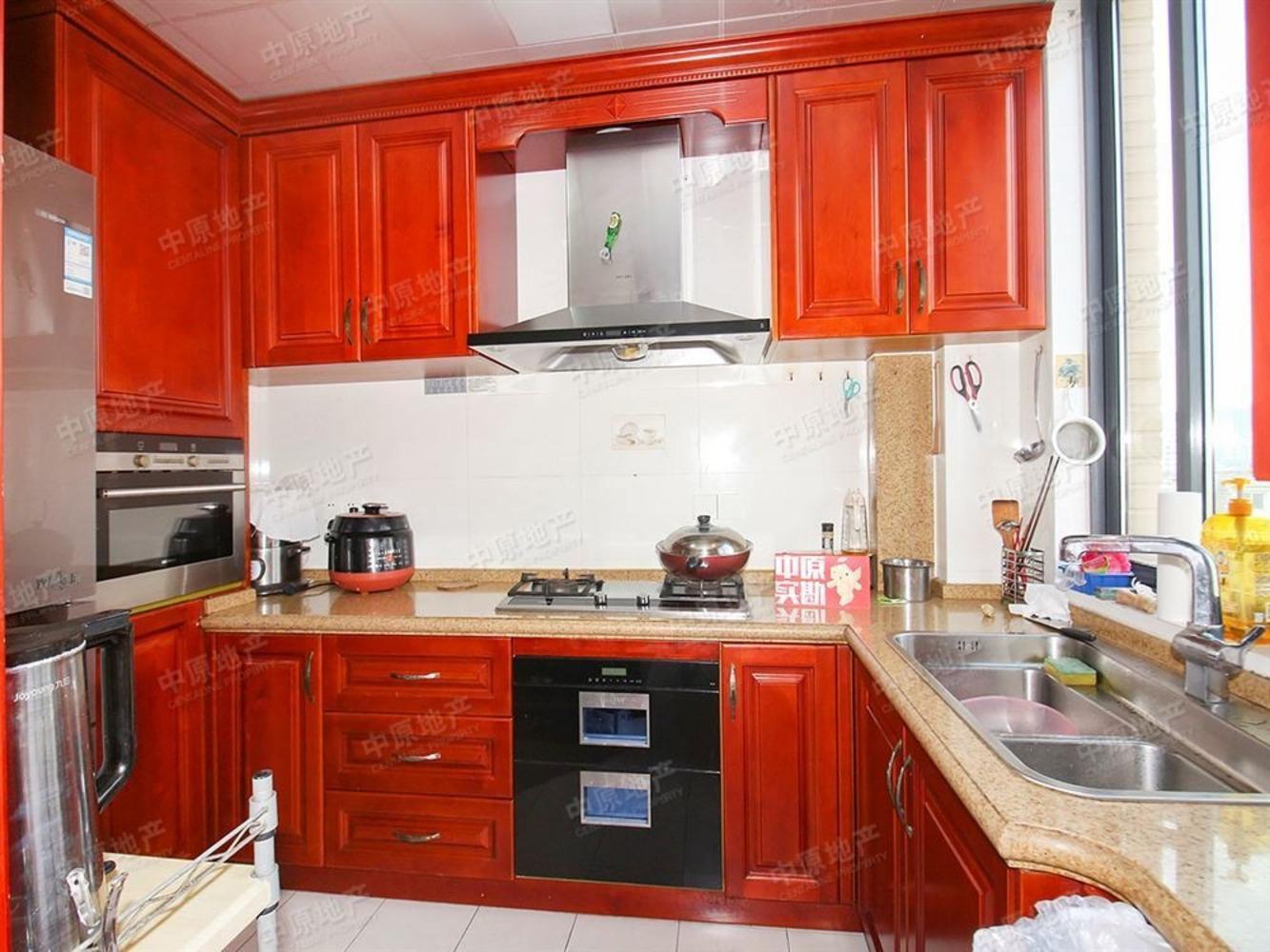 上海滨江晶典二手房房源图片