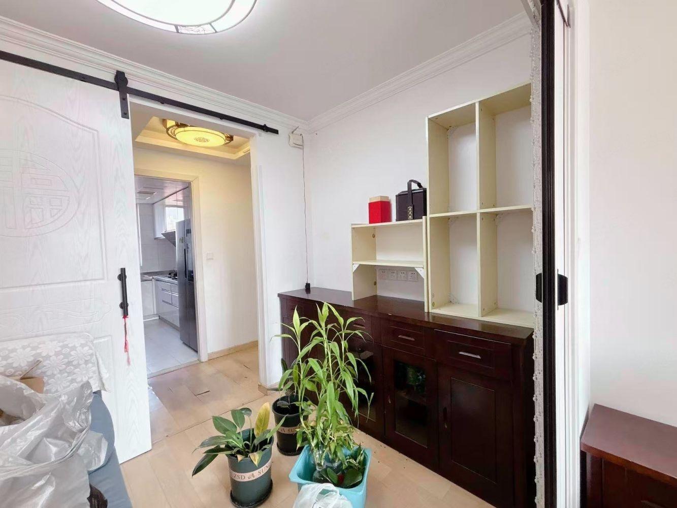 上海山阴路343弄小区二手房房源图片