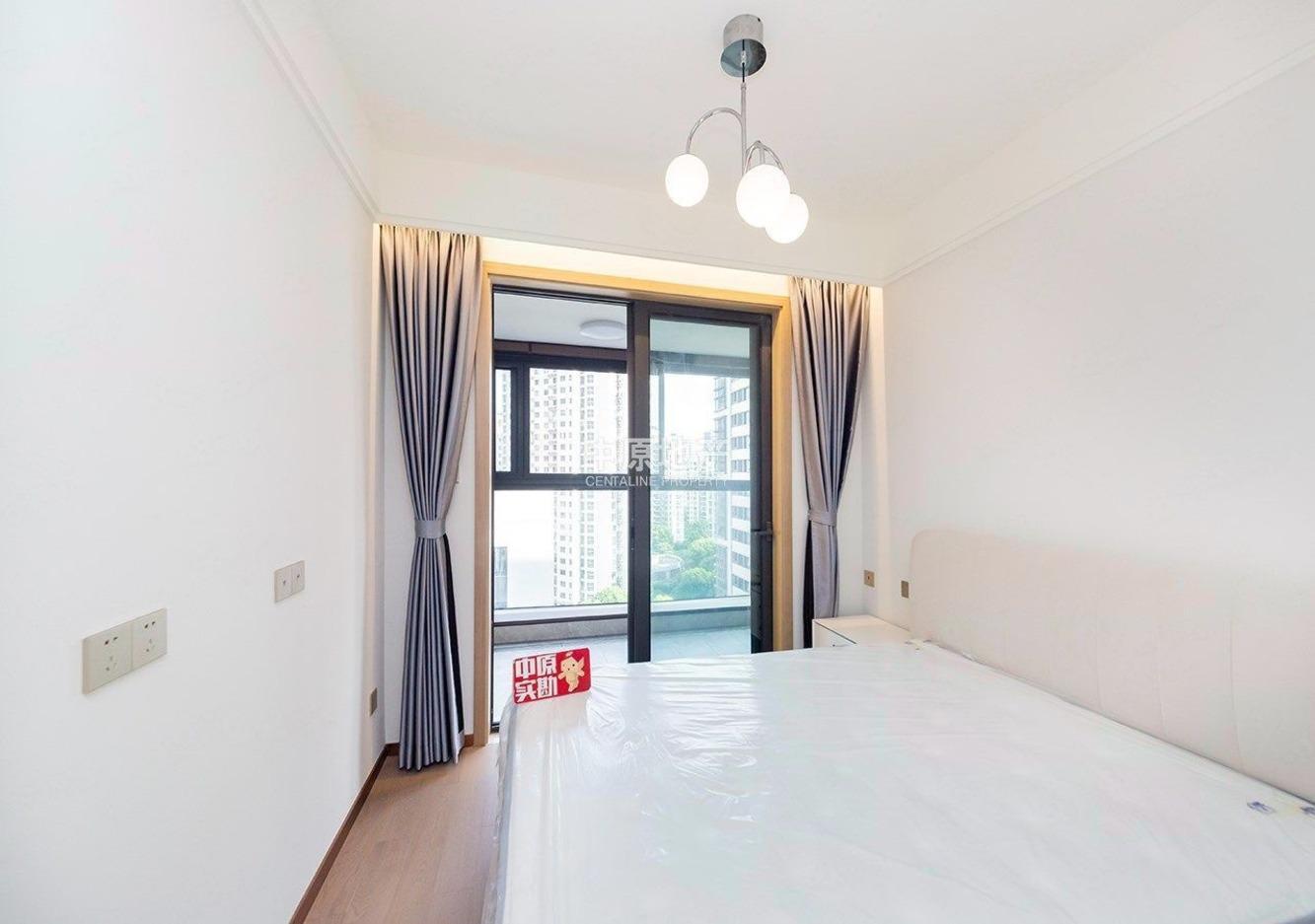 上海保利天汇二手房房源图片