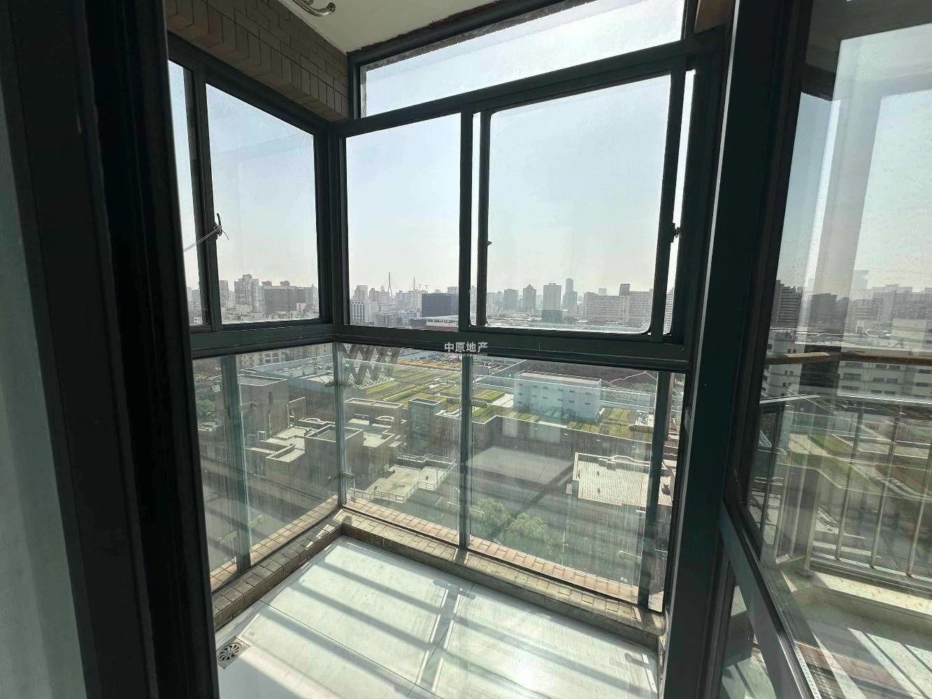 上海合生高尔夫公寓二手房房源图片