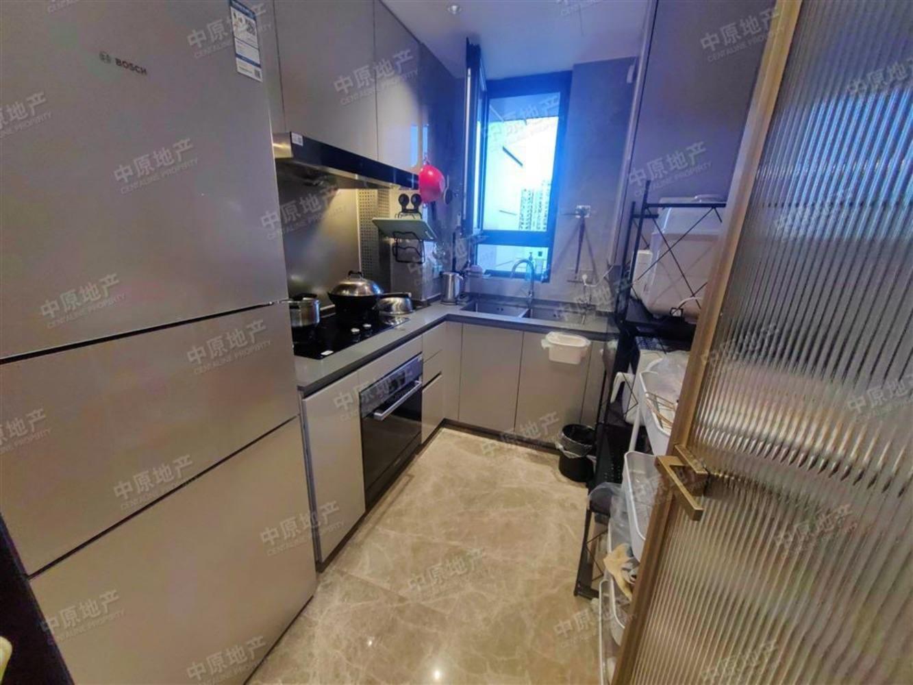 上海保利天汇二手房房源图片