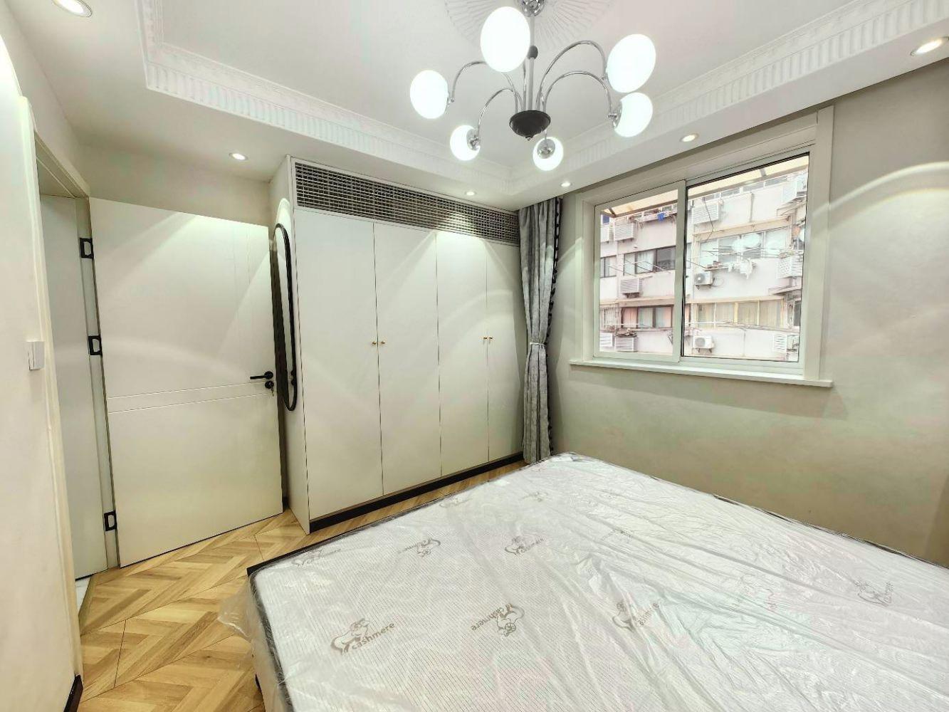 上海西江湾路235弄小区二手房房源图片