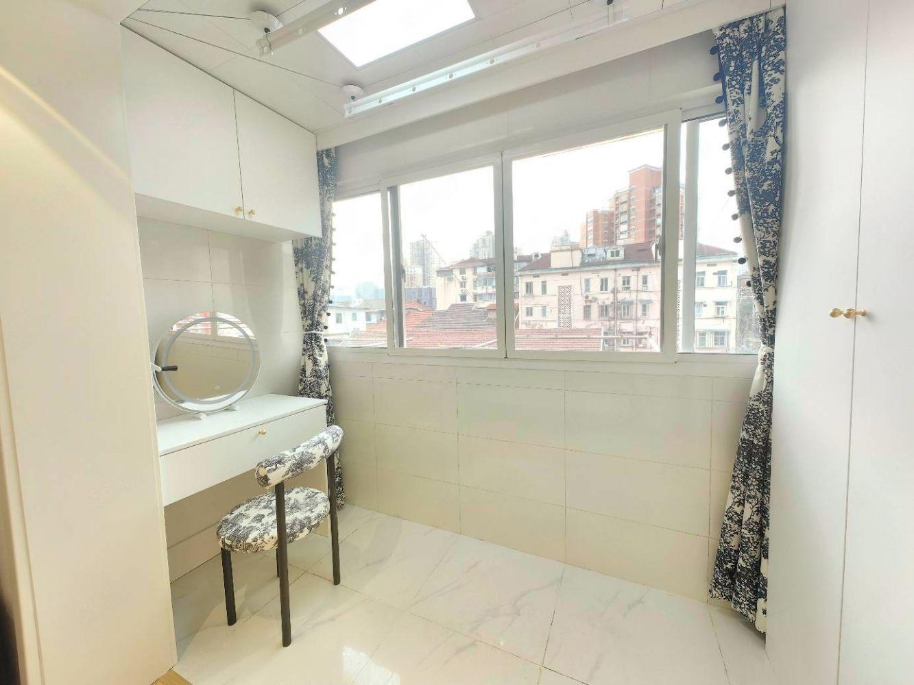 上海西江湾路235弄小区二手房房源图片