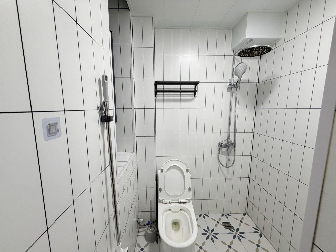 上海西一小区二手房房源图片