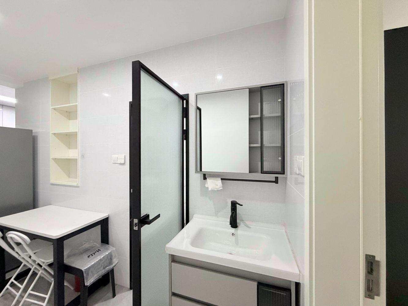 上海西一小区二手房房源图片