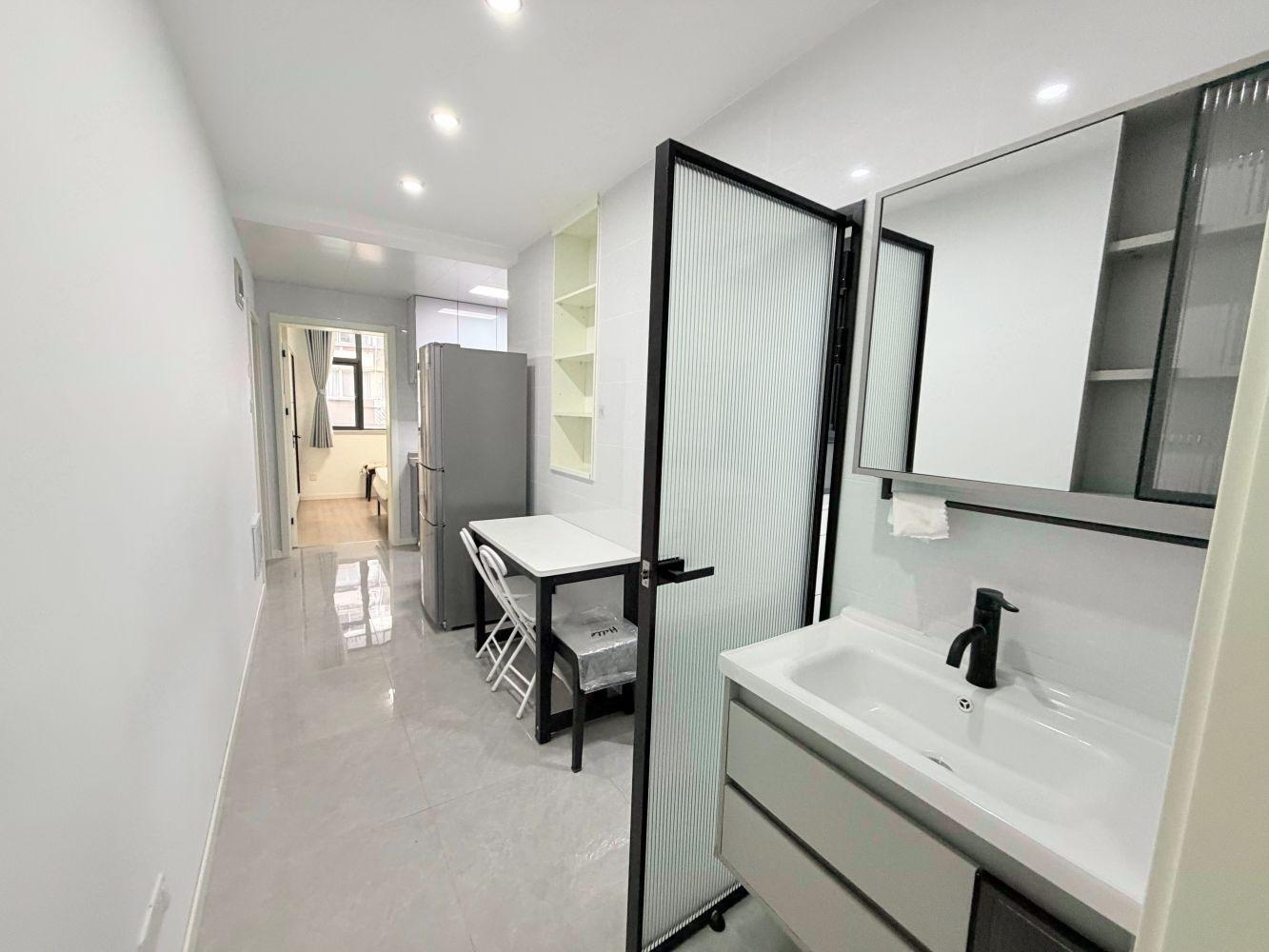 上海西一小区二手房房源图片