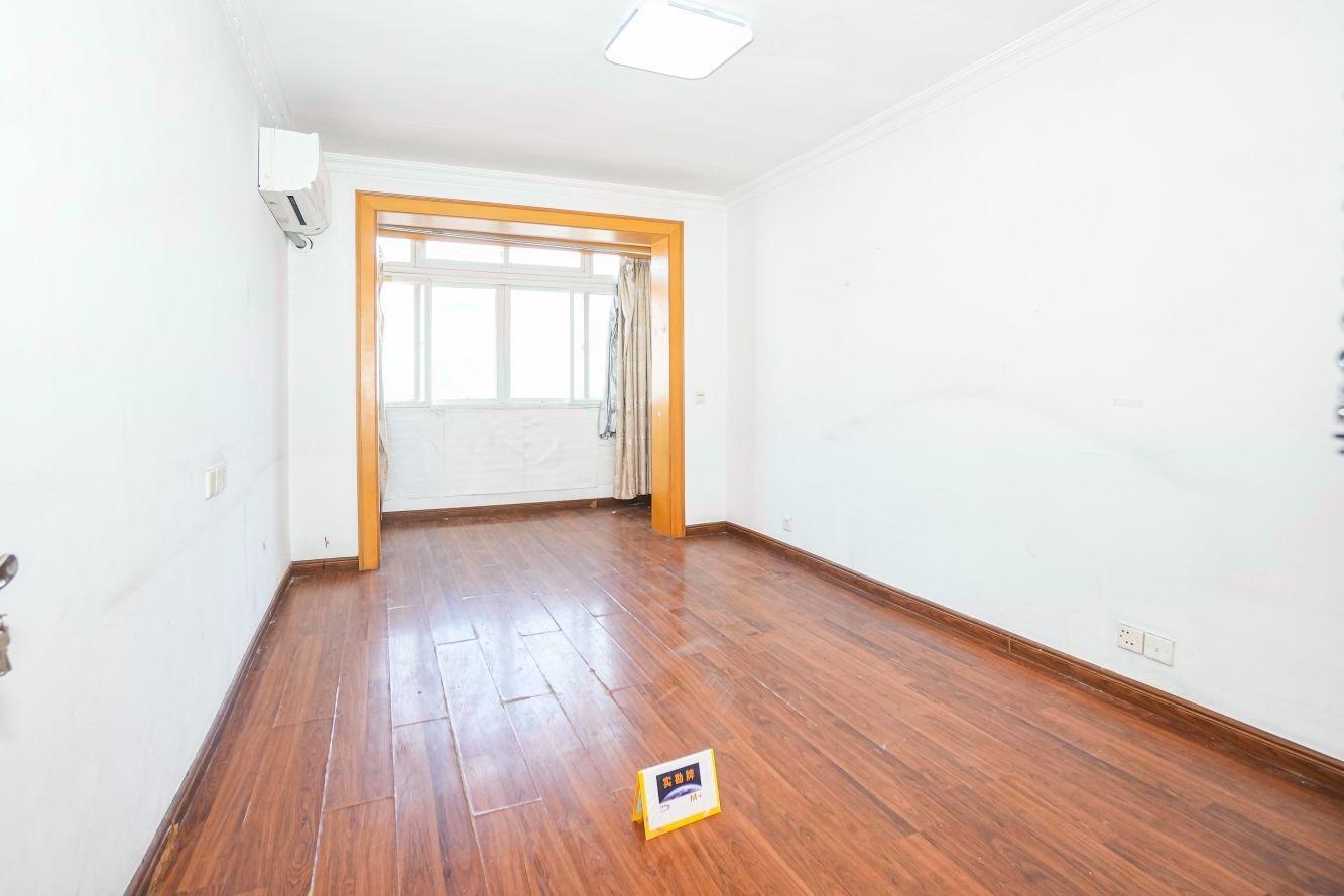 上海江浦路2009弄小区二手房房源图片