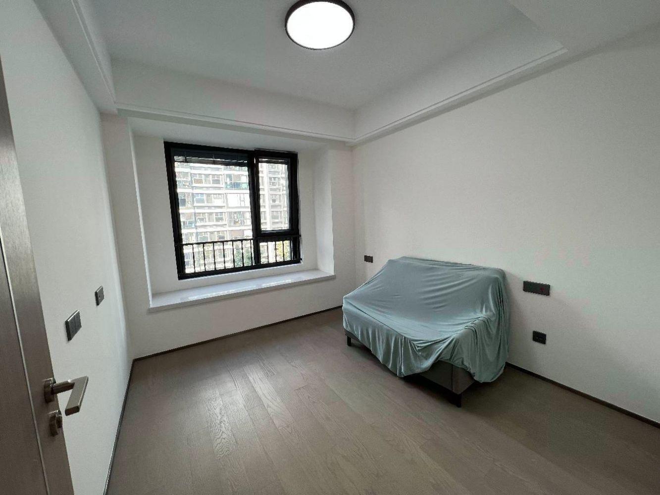 上海保利越秀和樾天汇二手房房源图片