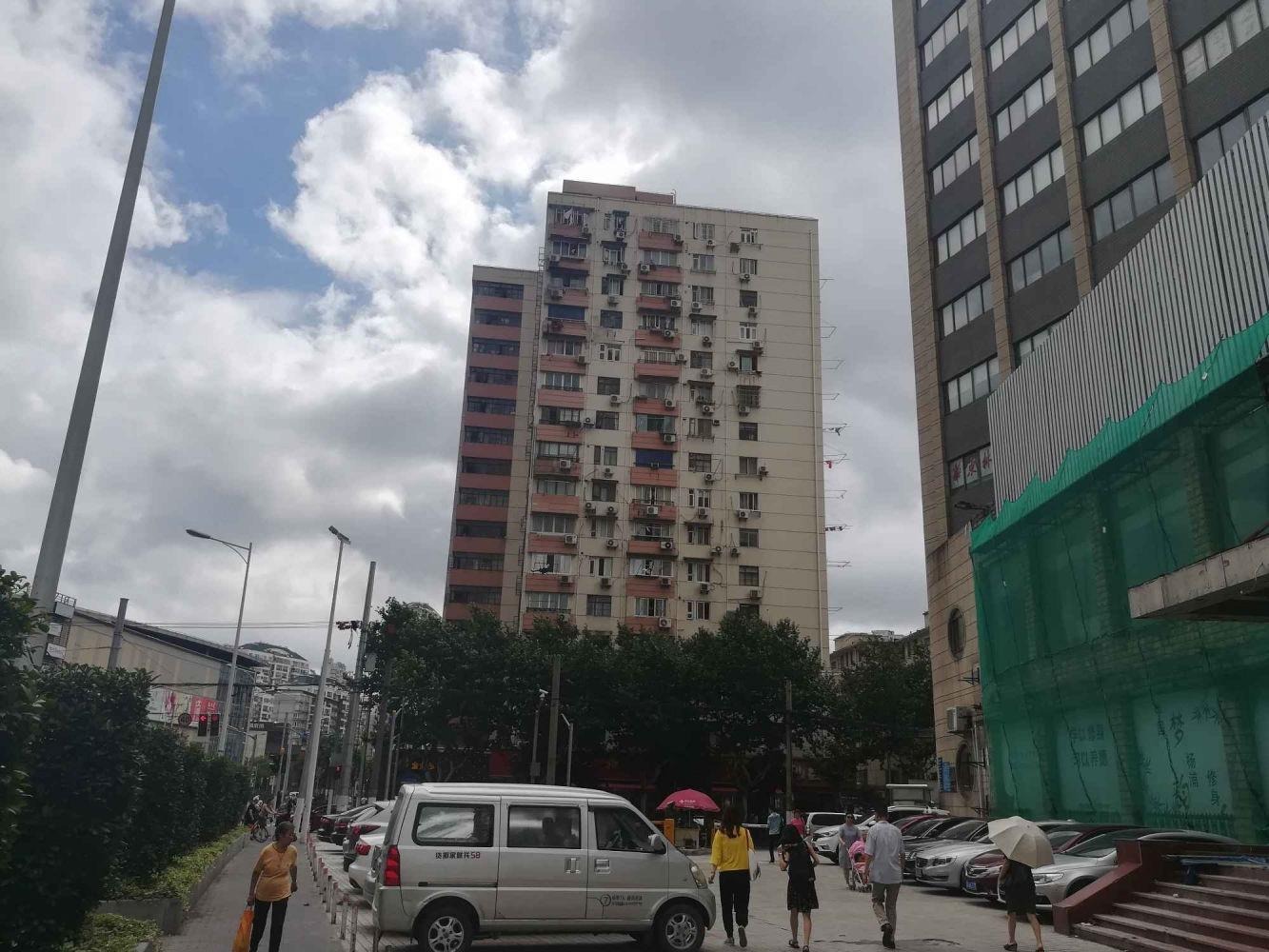 上海打虎大楼二手房房源图片