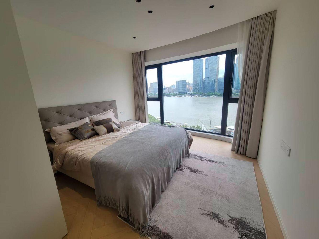 上海新外滩花苑二手房房源图片